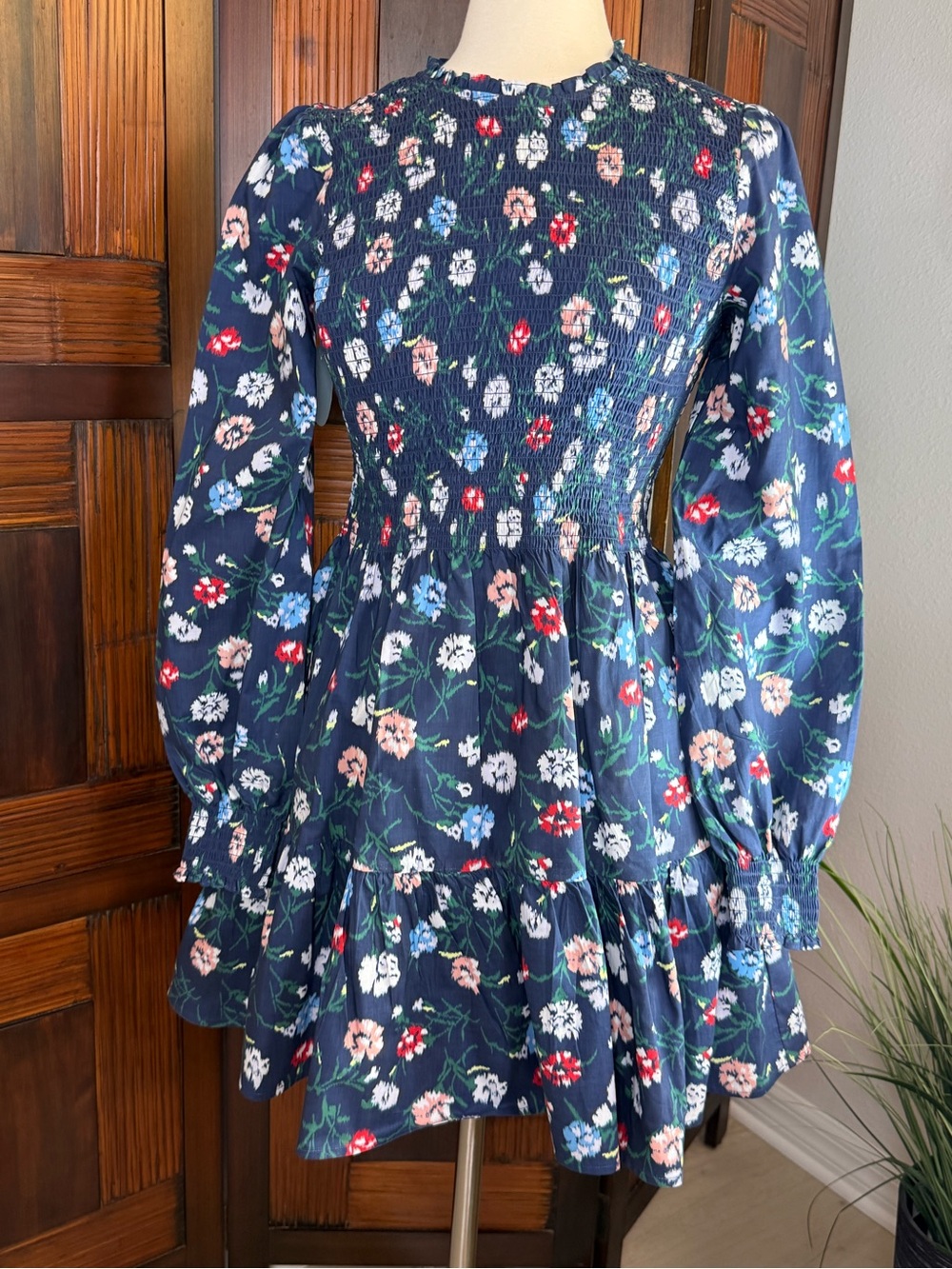 Hill House Home The Viviana Mini Nap Dress Navy Floral Ikat Smocked S NWT - Picture 2 of 13